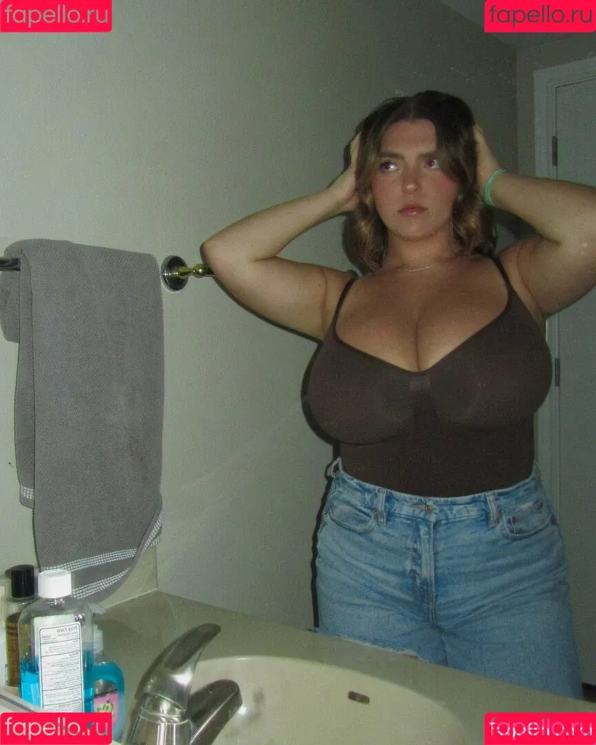 seerahb2 Onlyfans Photo Gallery 