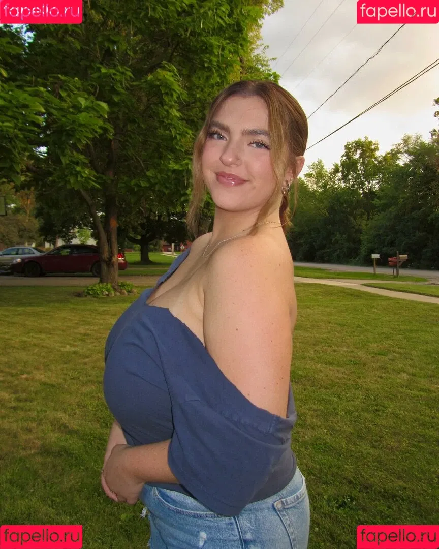 seerahb2 Onlyfans Photo Gallery 
