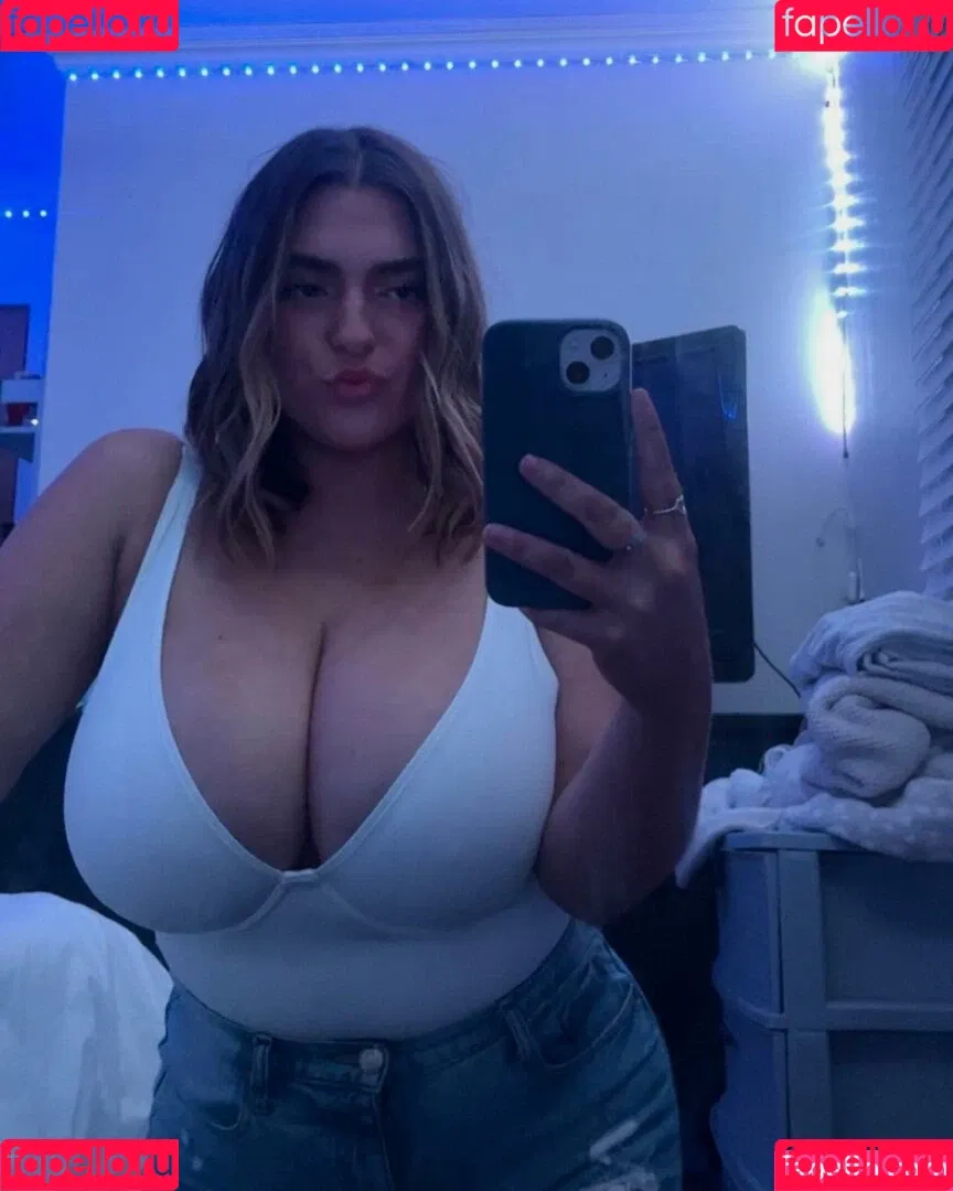 seerahb2 Onlyfans Photo Gallery 