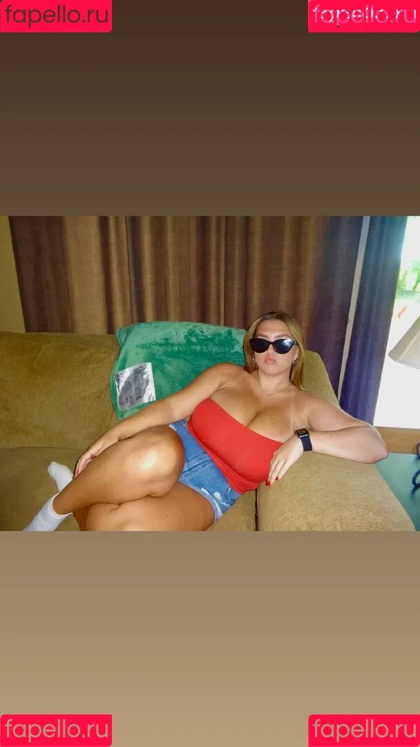 seerahb2 Onlyfans Photo Gallery 