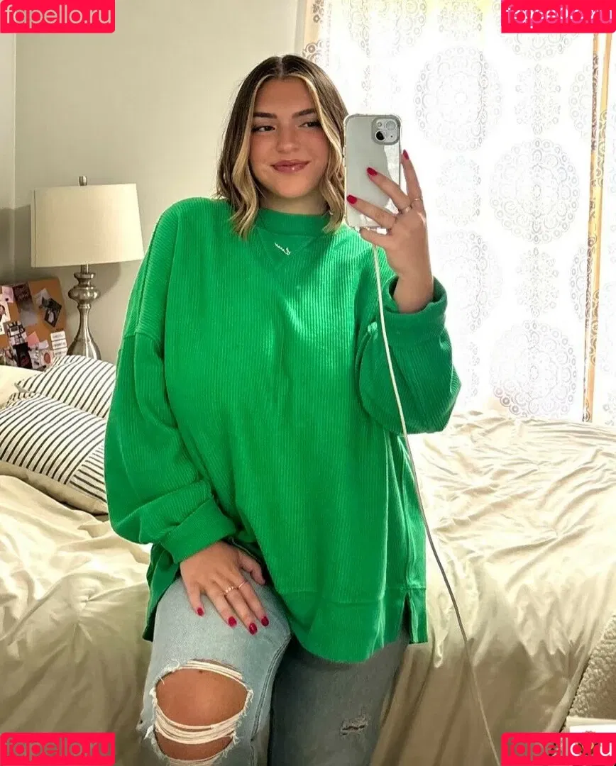 seerahb2 Onlyfans Photo Gallery 