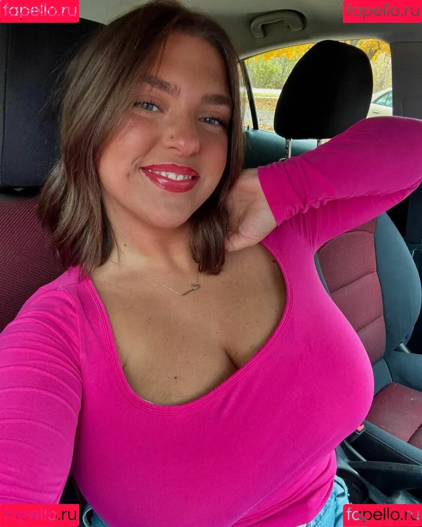 seerahb2 Onlyfans Photo Gallery 