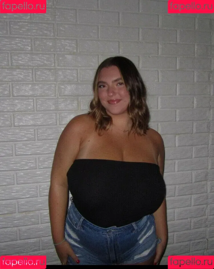 seerahb2 Onlyfans Photo Gallery 