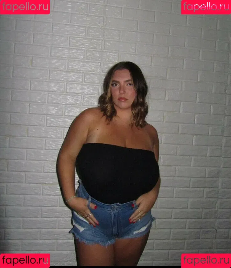 seerahb2 Onlyfans Photo Gallery 
