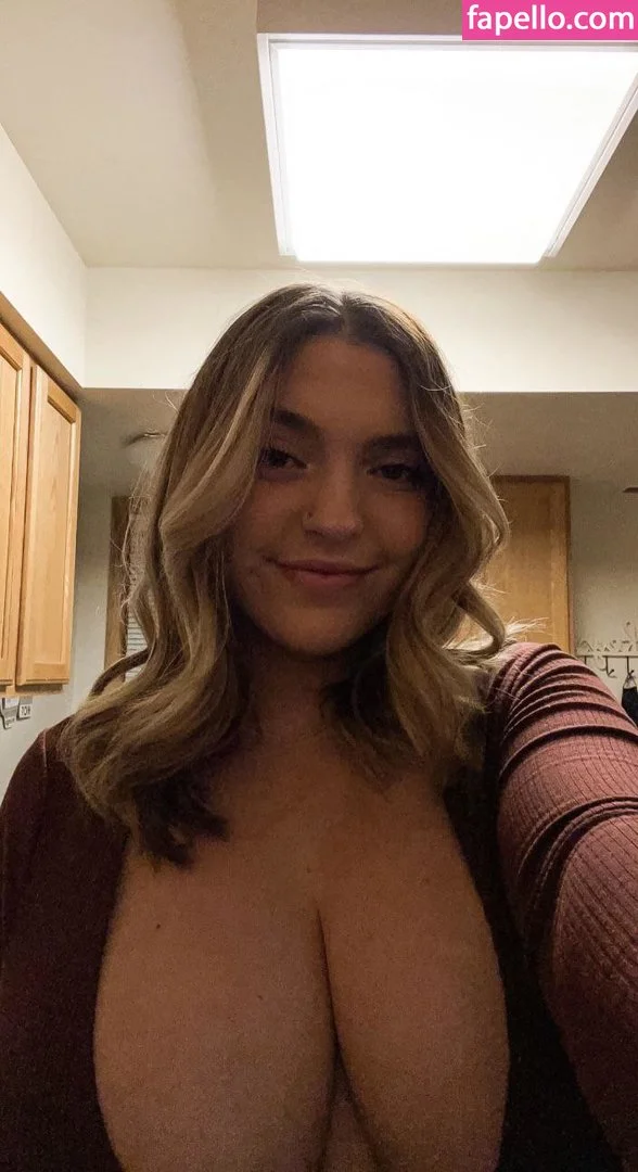 seerahb2 Onlyfans Photo Gallery 