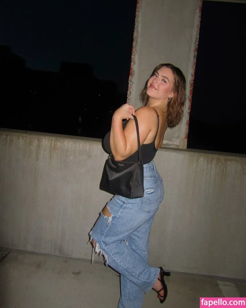 seerahb2 Onlyfans Photo Gallery 