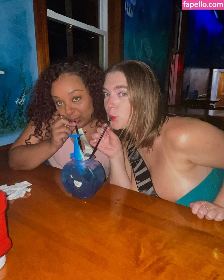 seerahb2 Onlyfans Photo Gallery 