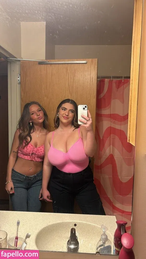 seerahb2 Onlyfans Photo Gallery 