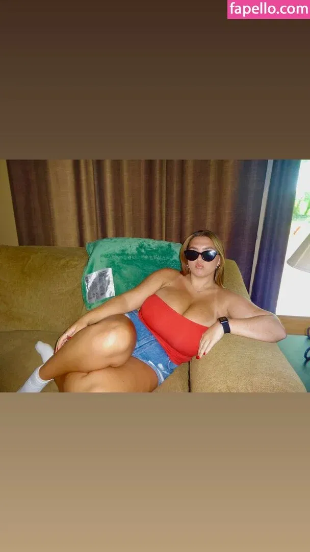 seerahb2 Onlyfans Photo Gallery 