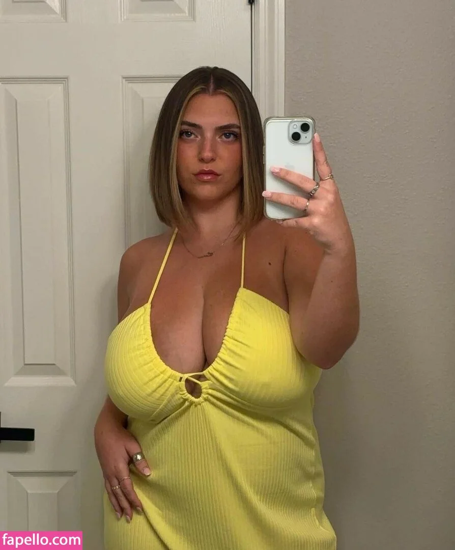 seerahb2 Onlyfans Photo Gallery 