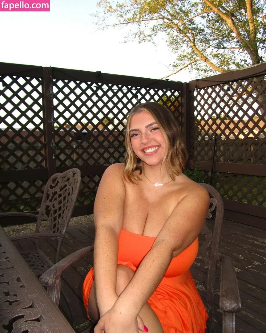 seerahb2 Onlyfans Photo Gallery 