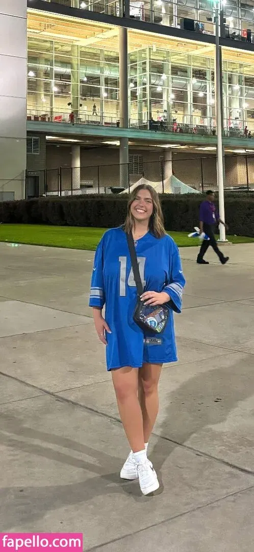 seerahb2 Onlyfans Photo Gallery 