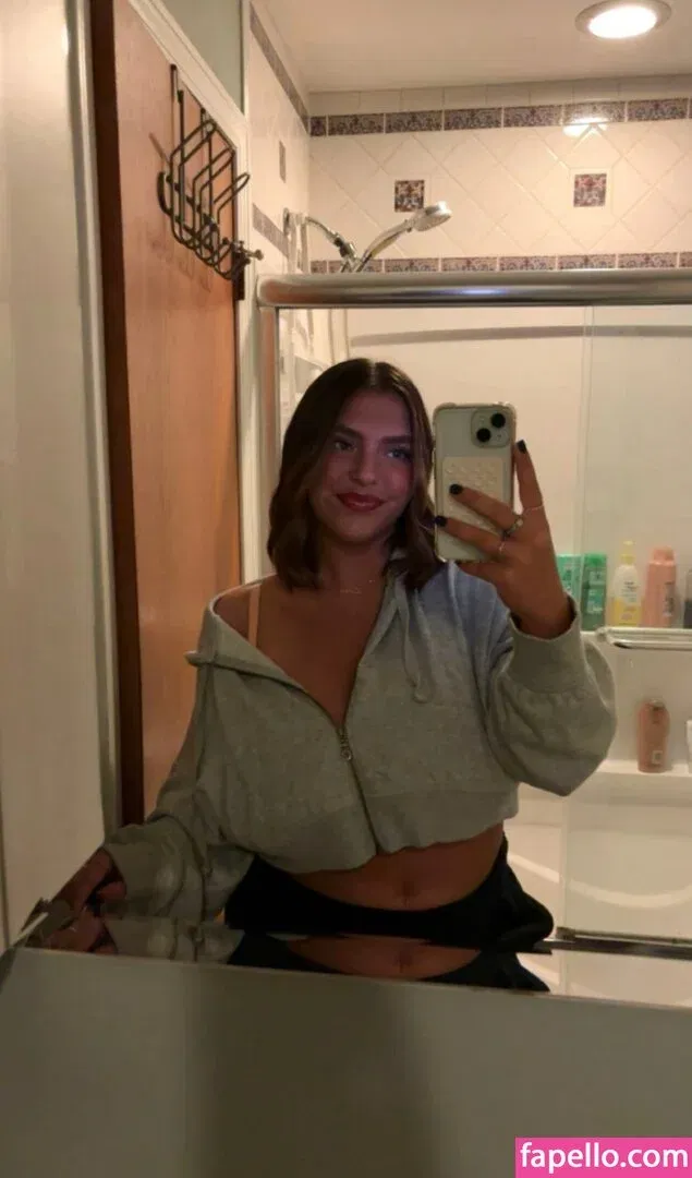 seerahb2 Onlyfans Photo Gallery 