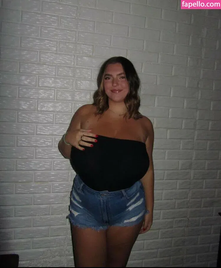 seerahb2 Onlyfans Photo Gallery 