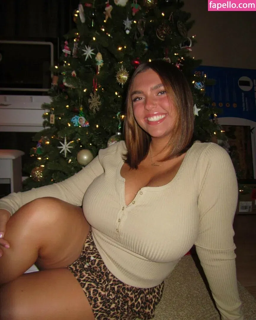 seerahb2 Onlyfans Photo Gallery 