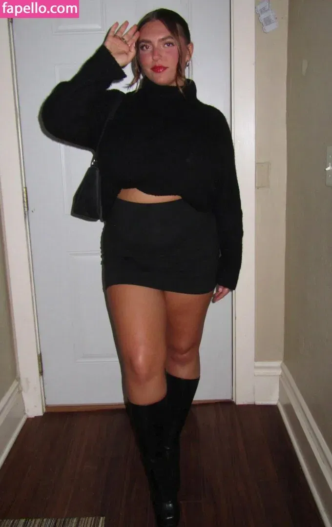 seerahb2 Onlyfans Photo Gallery 