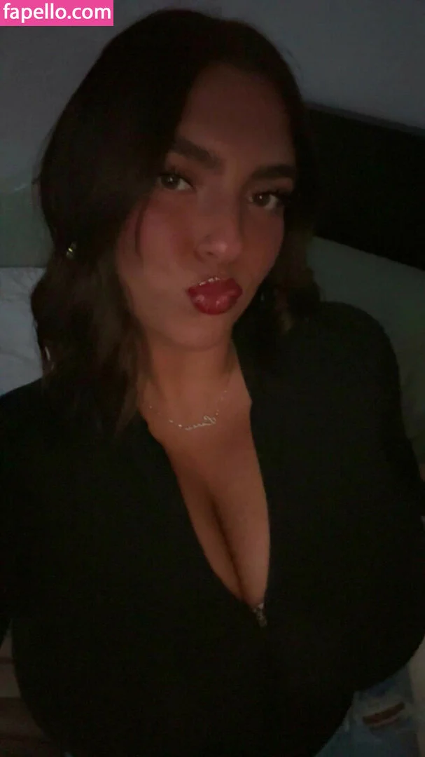 seerahb2 Onlyfans Photo Gallery 