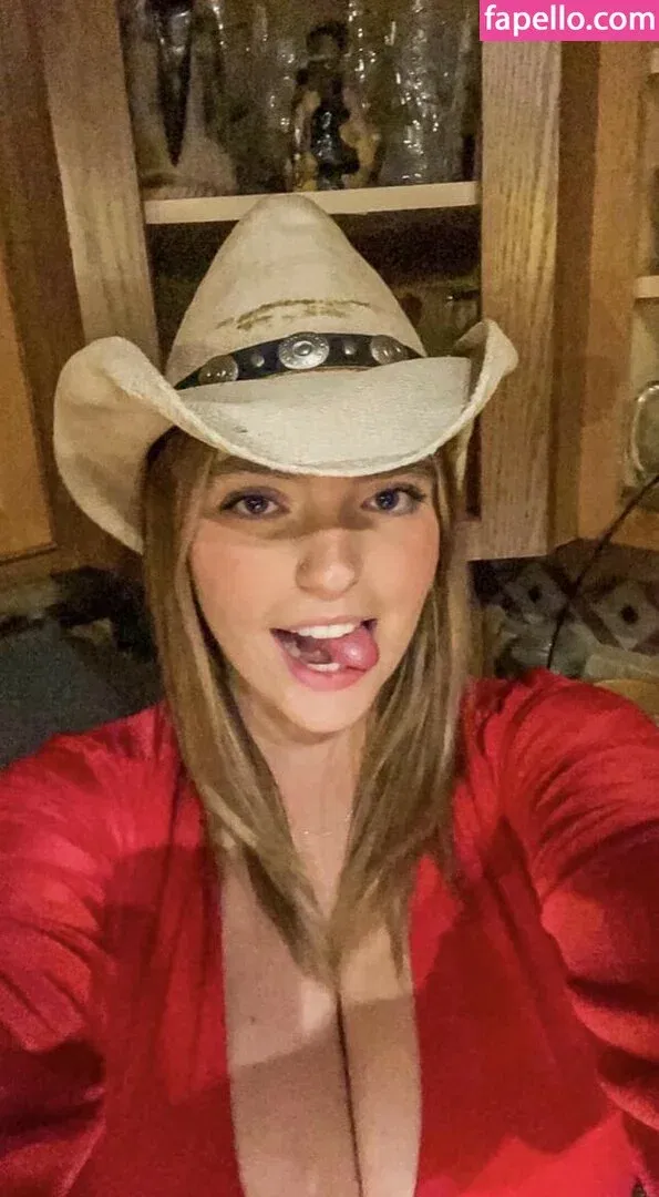 seerahb2 Onlyfans Photo Gallery 