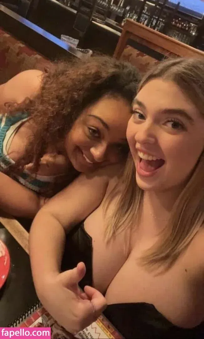 seerahb2 Onlyfans Photo Gallery 