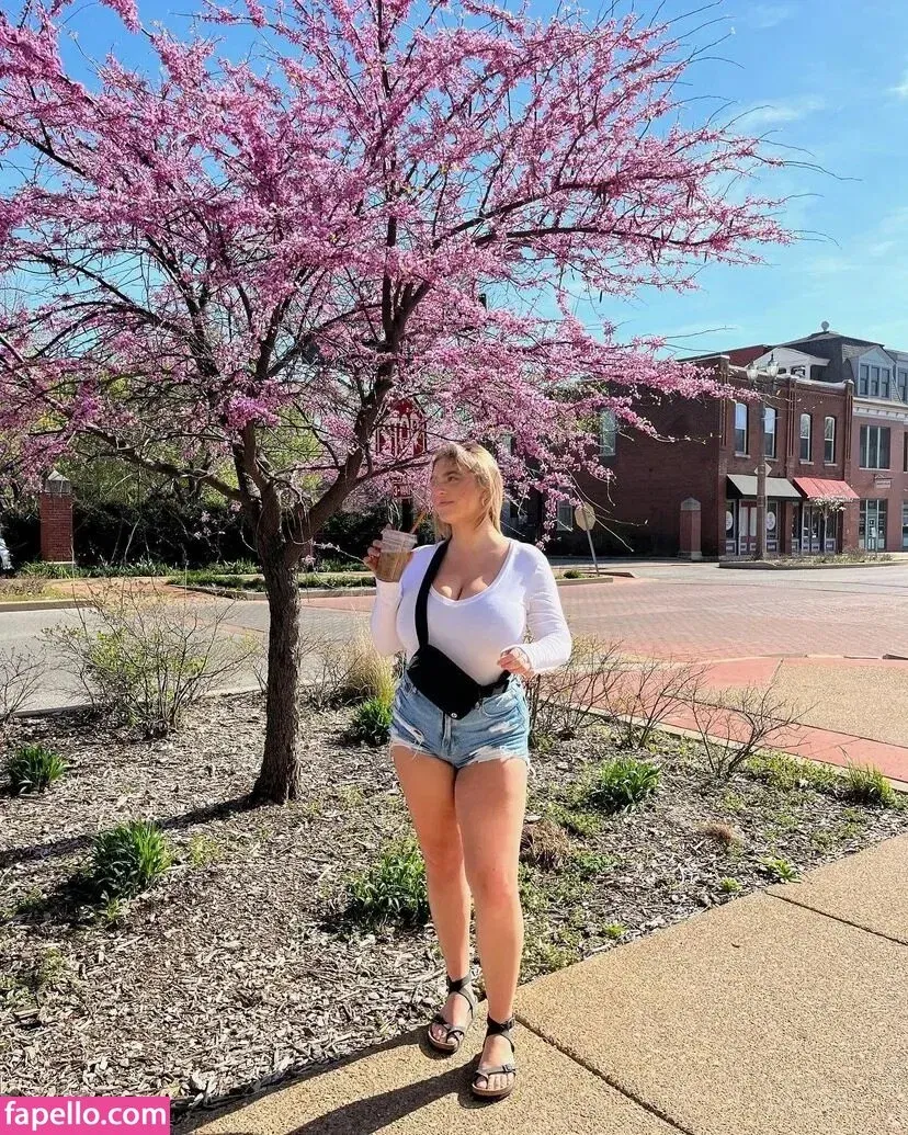 seerahb2 Onlyfans Photo Gallery 