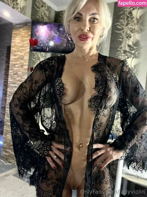 Nessi The Violinist Onlyfans Photo Gallery 