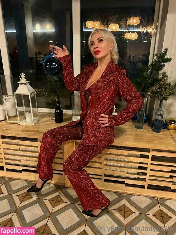 Nessi The Violinist Onlyfans Photo Gallery 