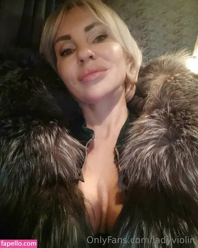 Nessi The Violinist Onlyfans Photo Gallery 