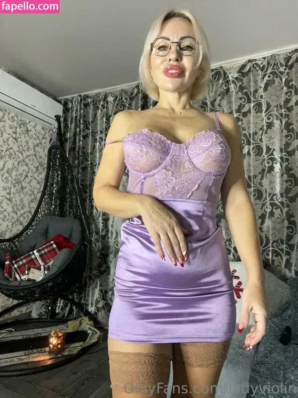 Nessi The Violinist Onlyfans Photo Gallery 