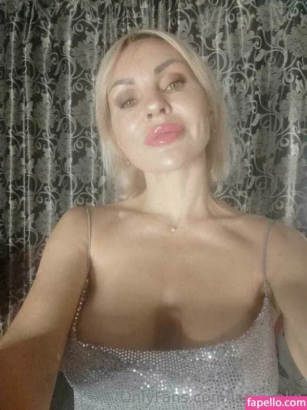 Nessi The Violinist Onlyfans Photo Gallery 