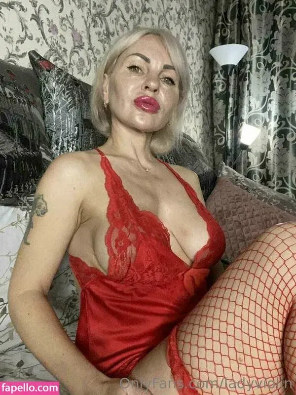 Nessi The Violinist Onlyfans Photo Gallery 