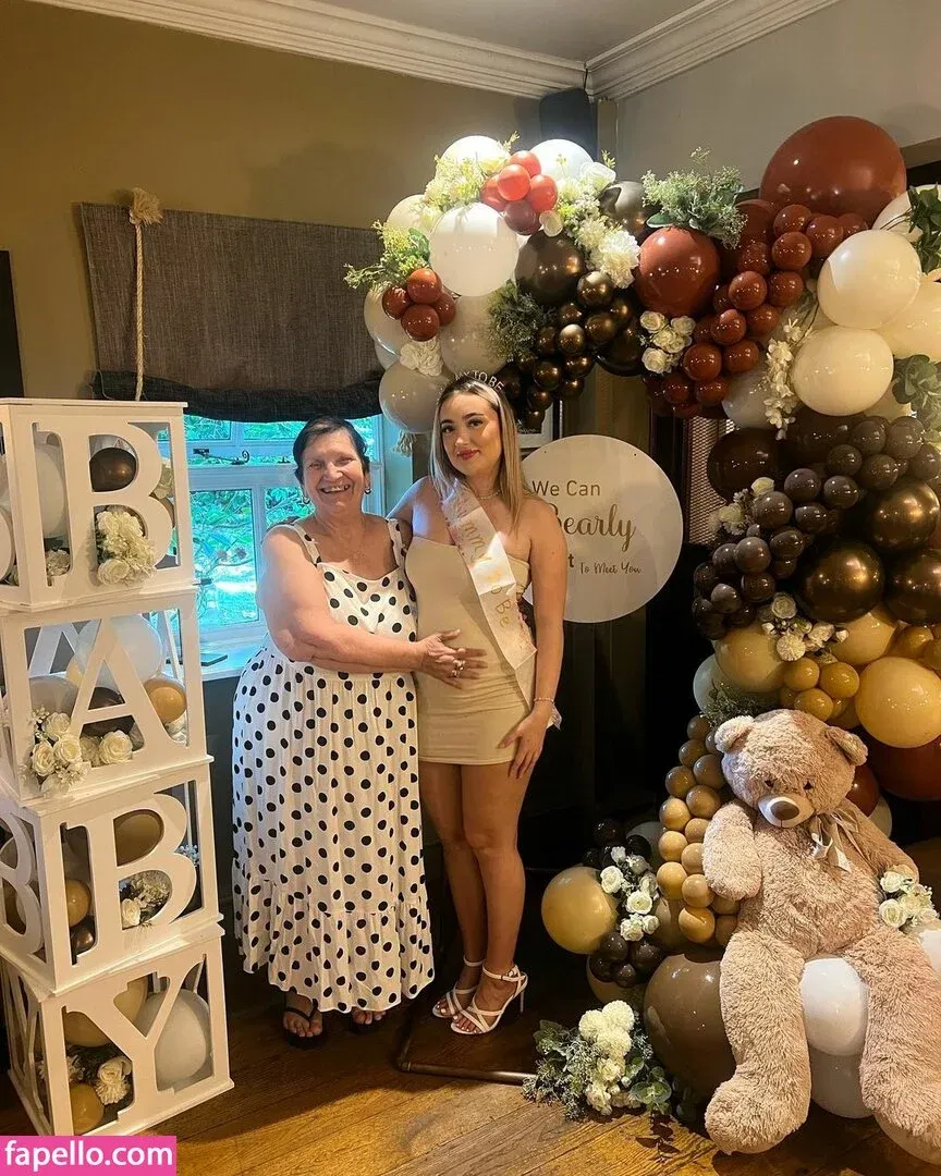 Caseyroseexo Onlyfans Photo Gallery 