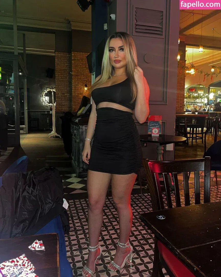 Caseyroseexo Onlyfans Photo Gallery 