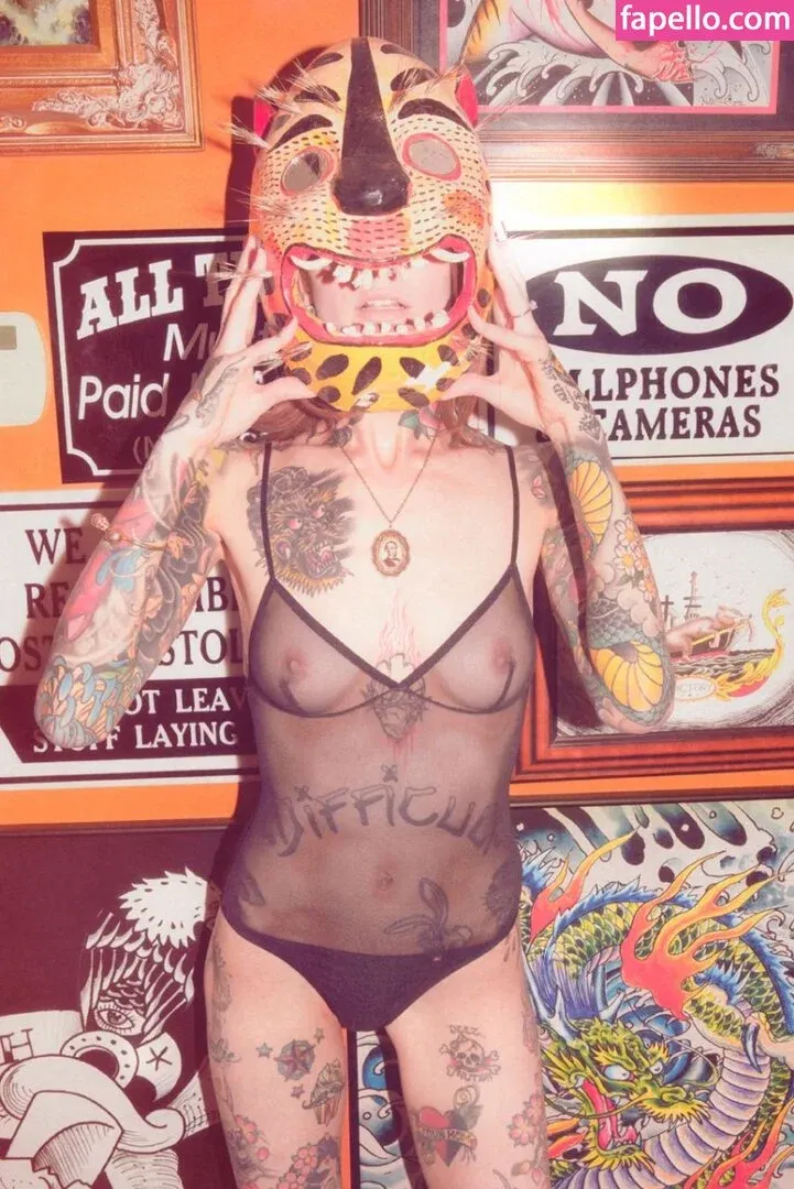 Serena3000 Onlyfans Photo Gallery 