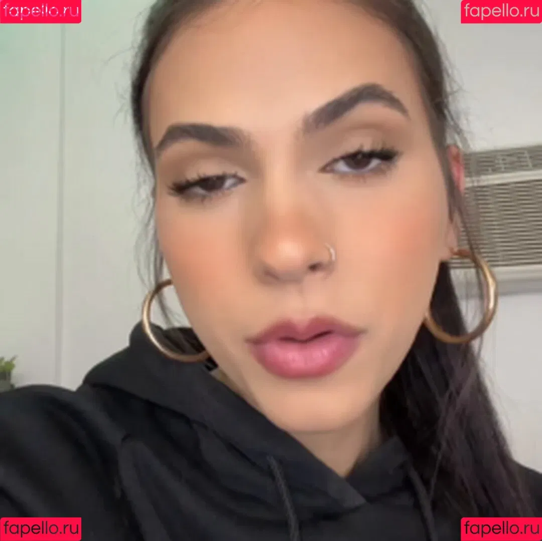 Nani Mami Onlyfans Photo Gallery 