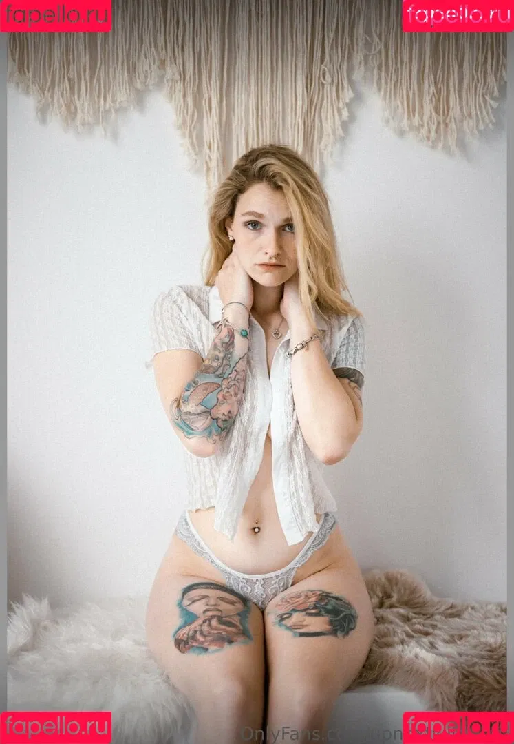 emma._me_ Onlyfans Photo Gallery 