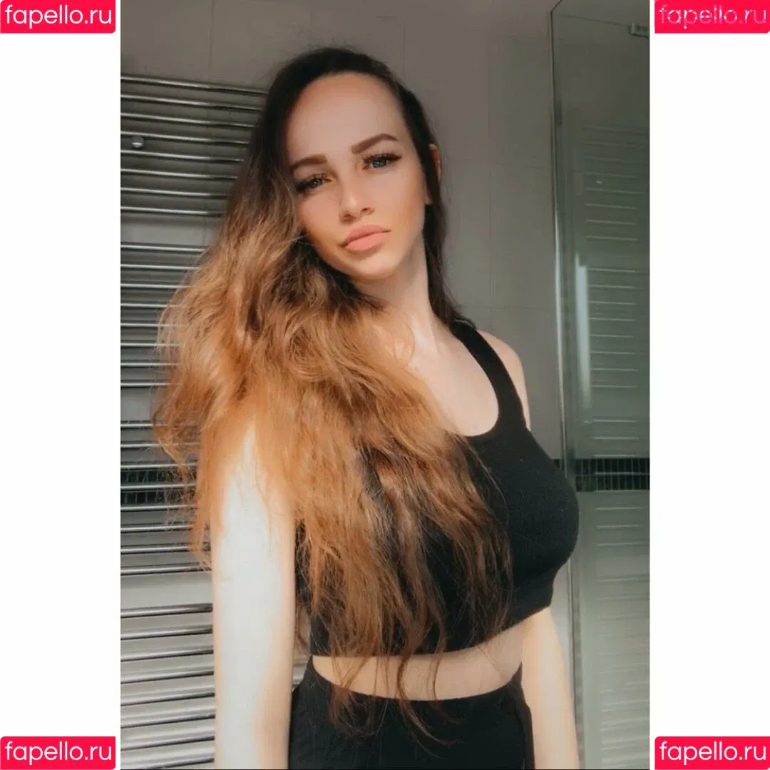 Victoria Hillyard Onlyfans Photo Gallery 