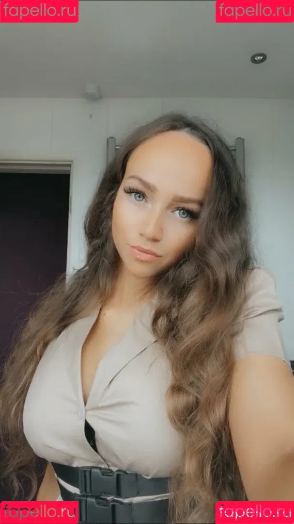 Victoria Hillyard Onlyfans Photo Gallery 