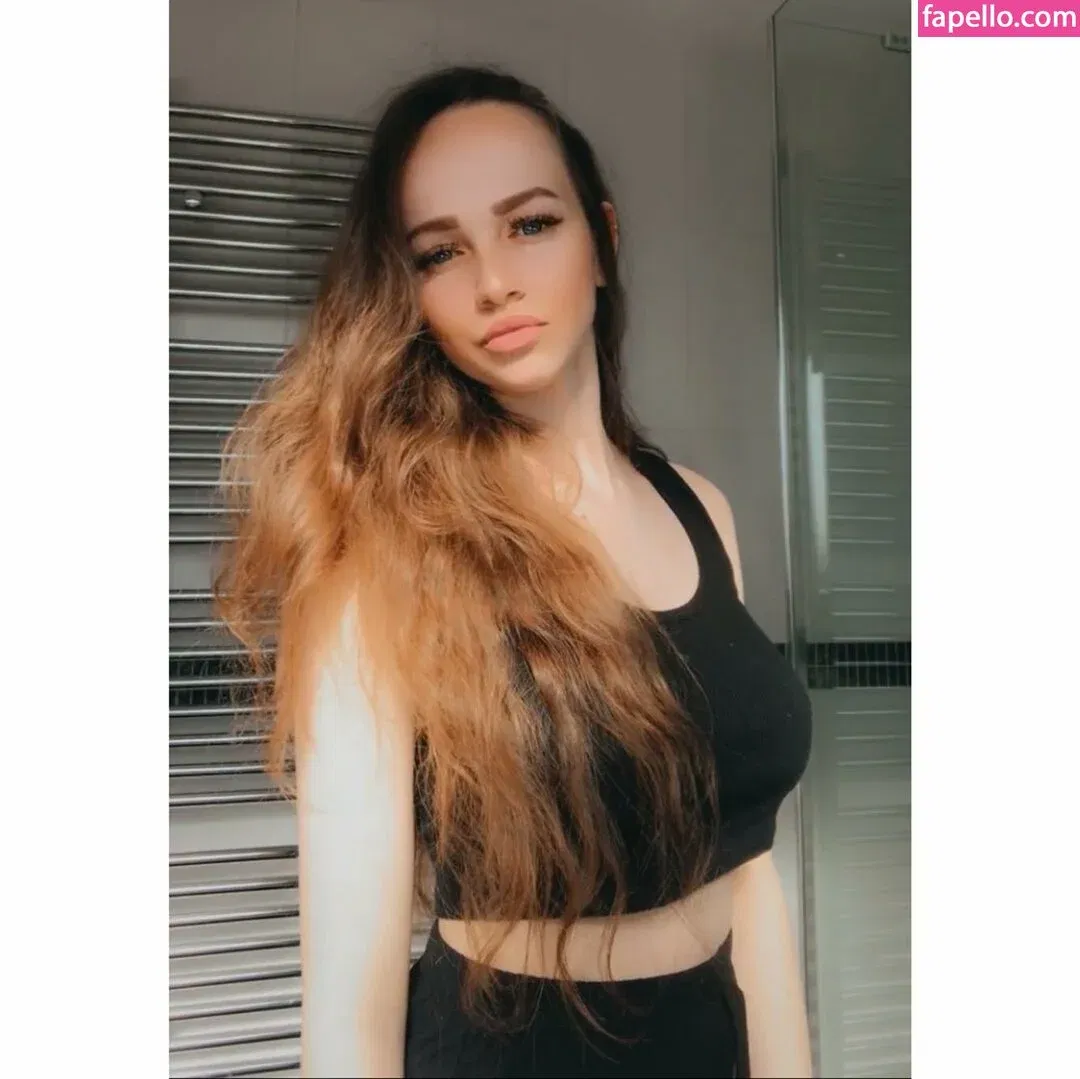 Victoria Hillyard Onlyfans Photo Gallery 