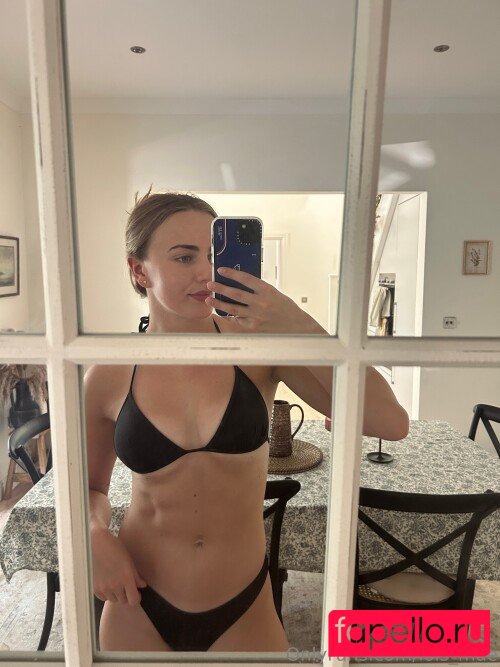 Lois Toulson Nude Onlyfans Photo 30