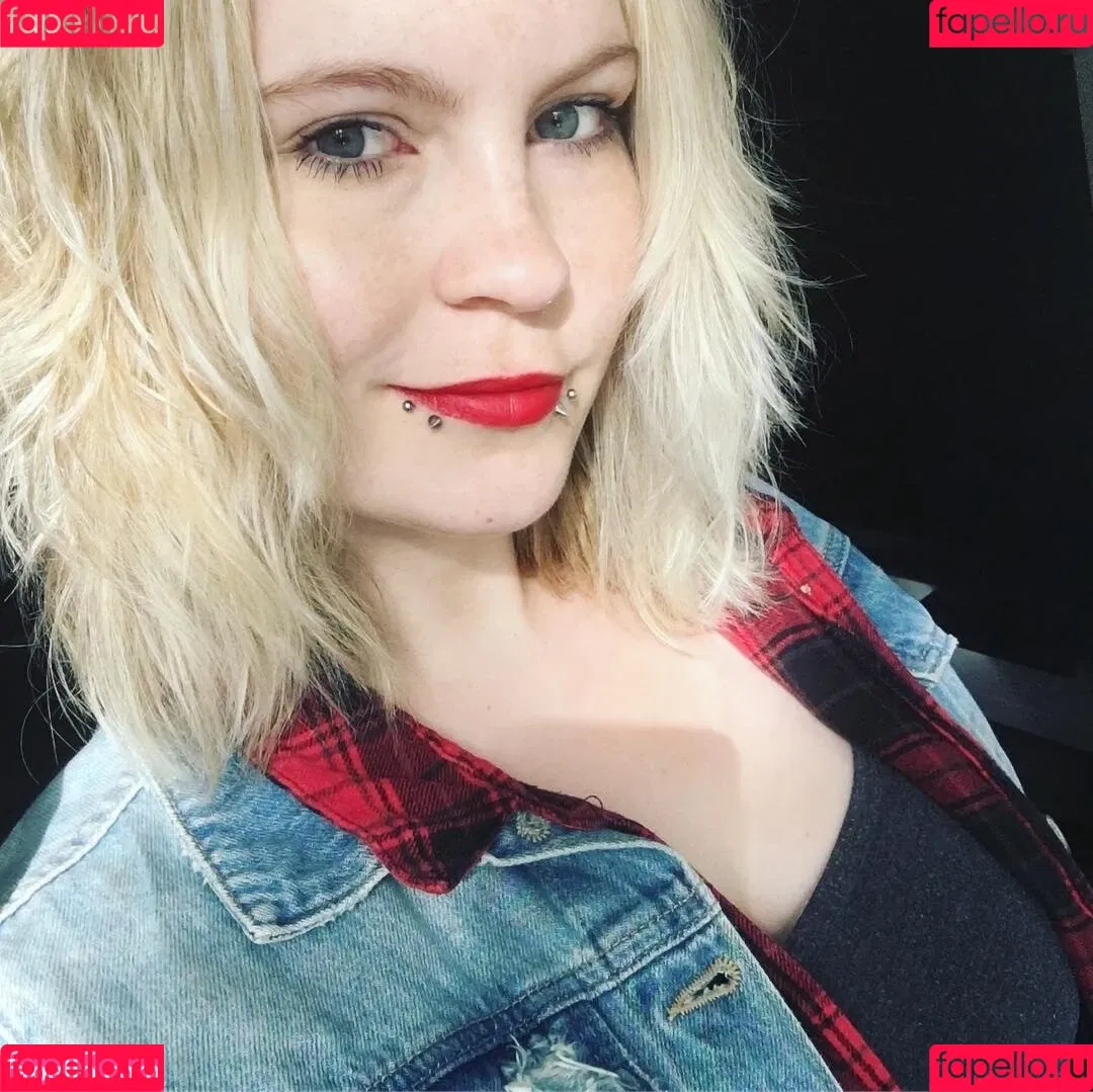 Eva Sykora Onlyfans Photo Gallery 