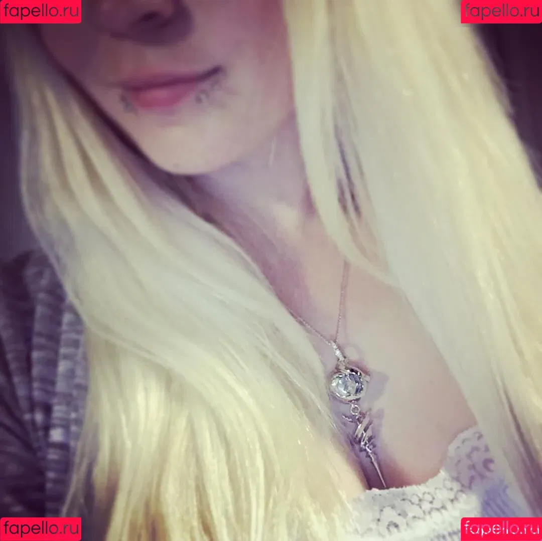Eva Sykora Onlyfans Photo Gallery 