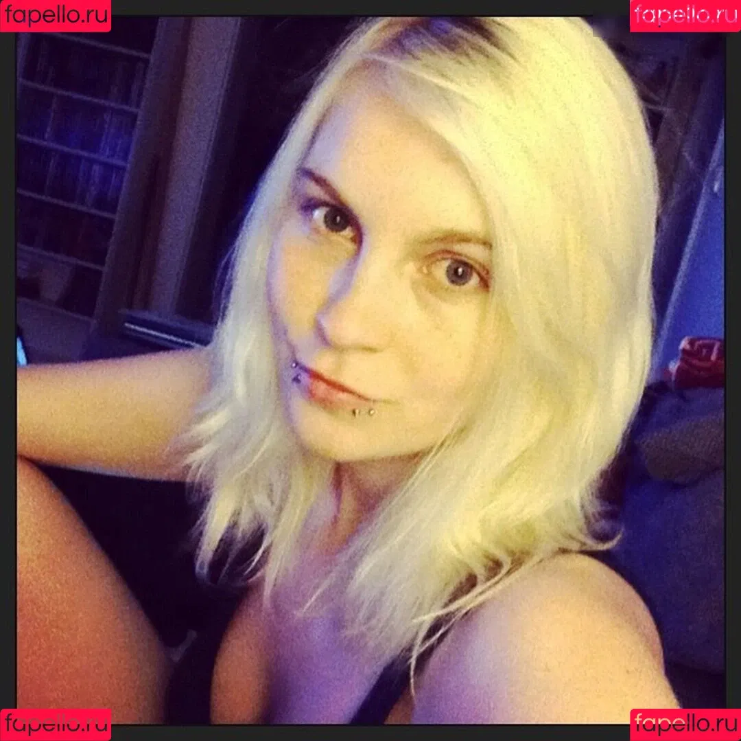 Eva Sykora Onlyfans Photo Gallery 