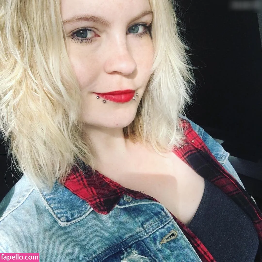 Eva Sykora Onlyfans Photo Gallery 