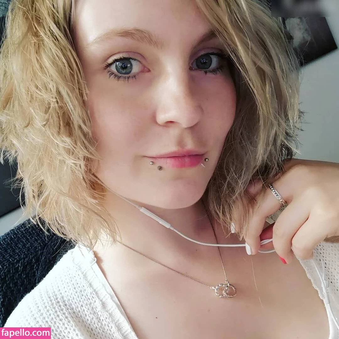 Eva Sykora Onlyfans Photo Gallery 