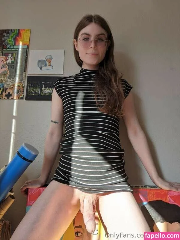 Naomi M Onlyfans Photo Gallery 