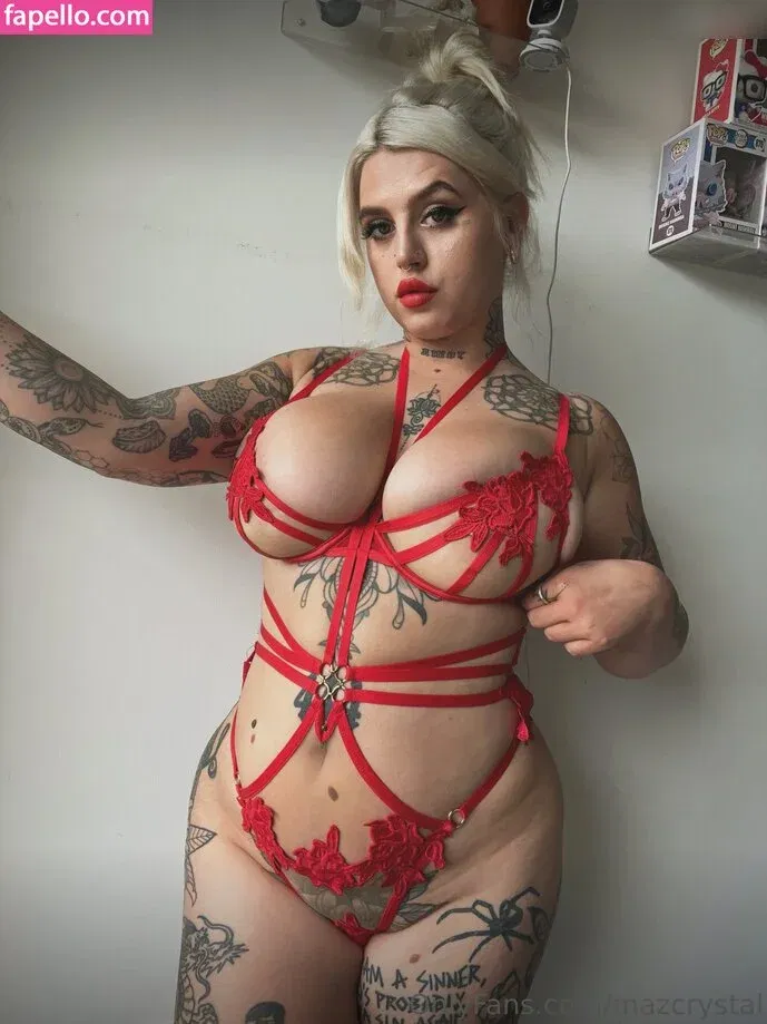 Maz Crystal Onlyfans Photo Gallery 