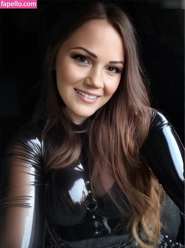 Aurora Sarto Onlyfans Photo Gallery 