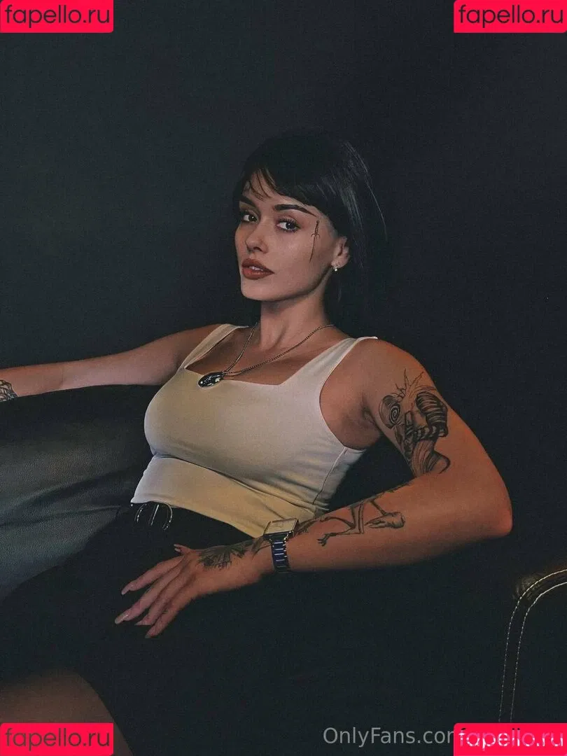 bae_mia Onlyfans Photo Gallery 
