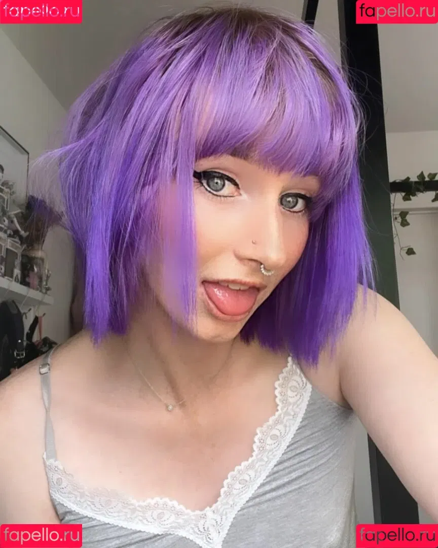 Cassie Moans Onlyfans Photo Gallery 