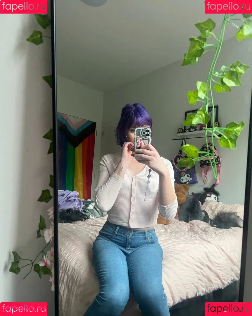 Cassie Moans Onlyfans Photo Gallery 
